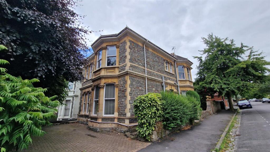 Main image of property: Carnarvon Road, Bristol, BS6