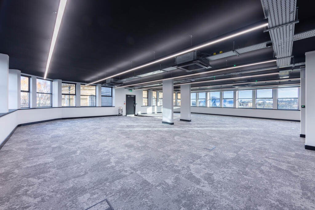 Main image of property: Spire Platinum Suites, Newcastle Upon Tyne, NE1