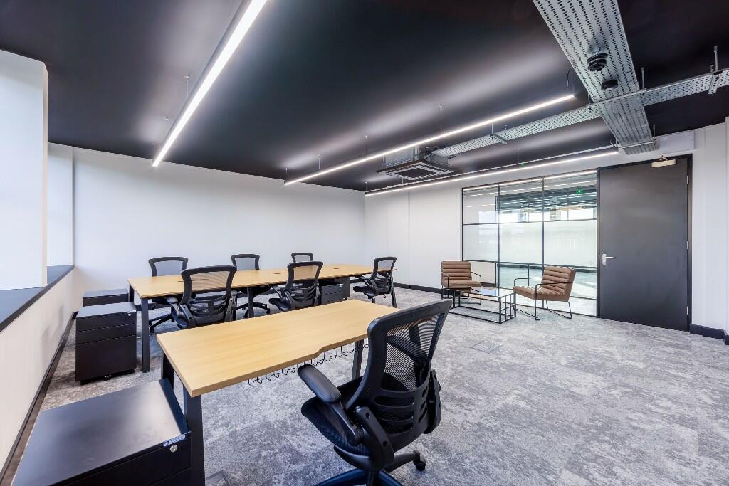 Main image of property: Spire Platinum Suites, Newcastle Upon Tyne, NE1