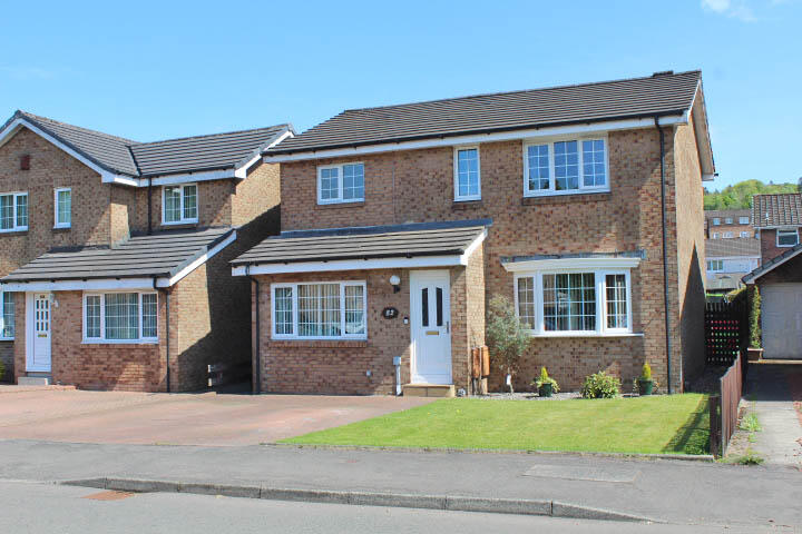 Main image of property: 82 Strathleven Drive, Bonhill, Alexandria G83 9PQ