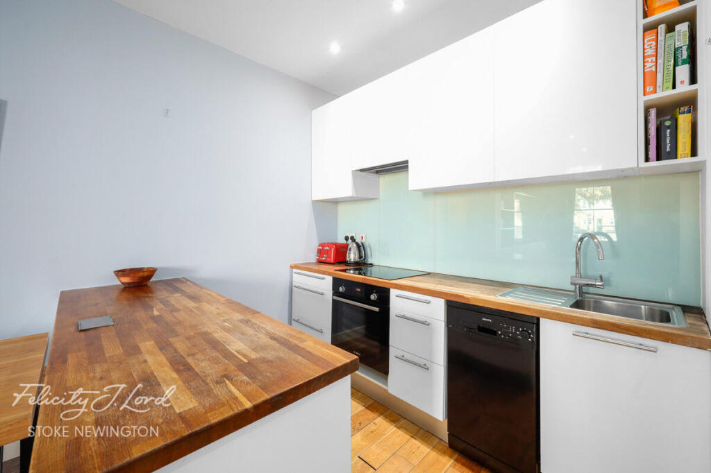 Main image of property: Mountgrove Road, LONDON N5