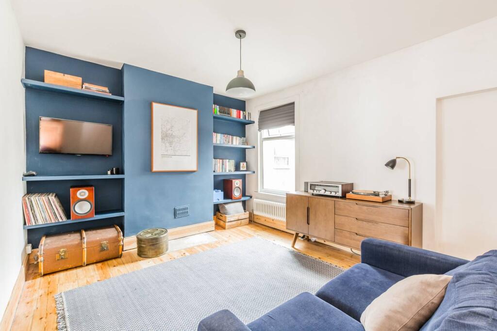 Main image of property: Cheshunt Road E7, Forest Gate, London, E7