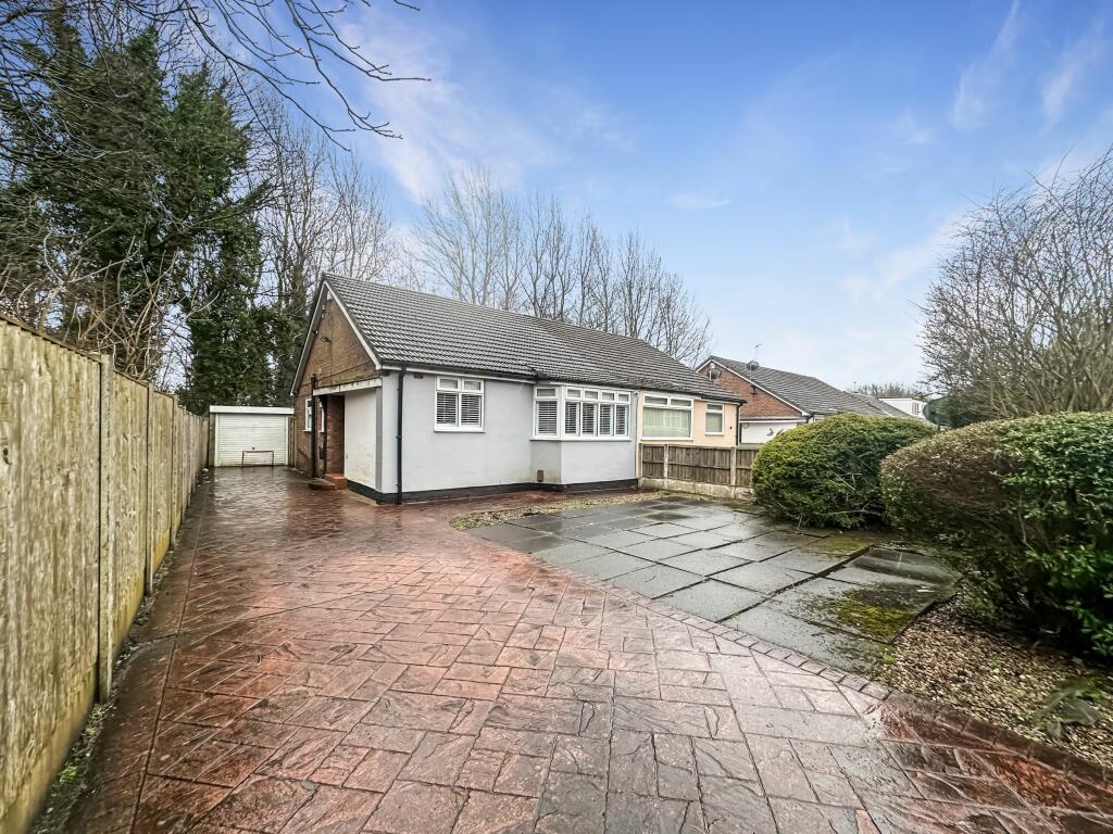 2 bedroom bungalow for sale in Greenland Road, Bolton, BL3