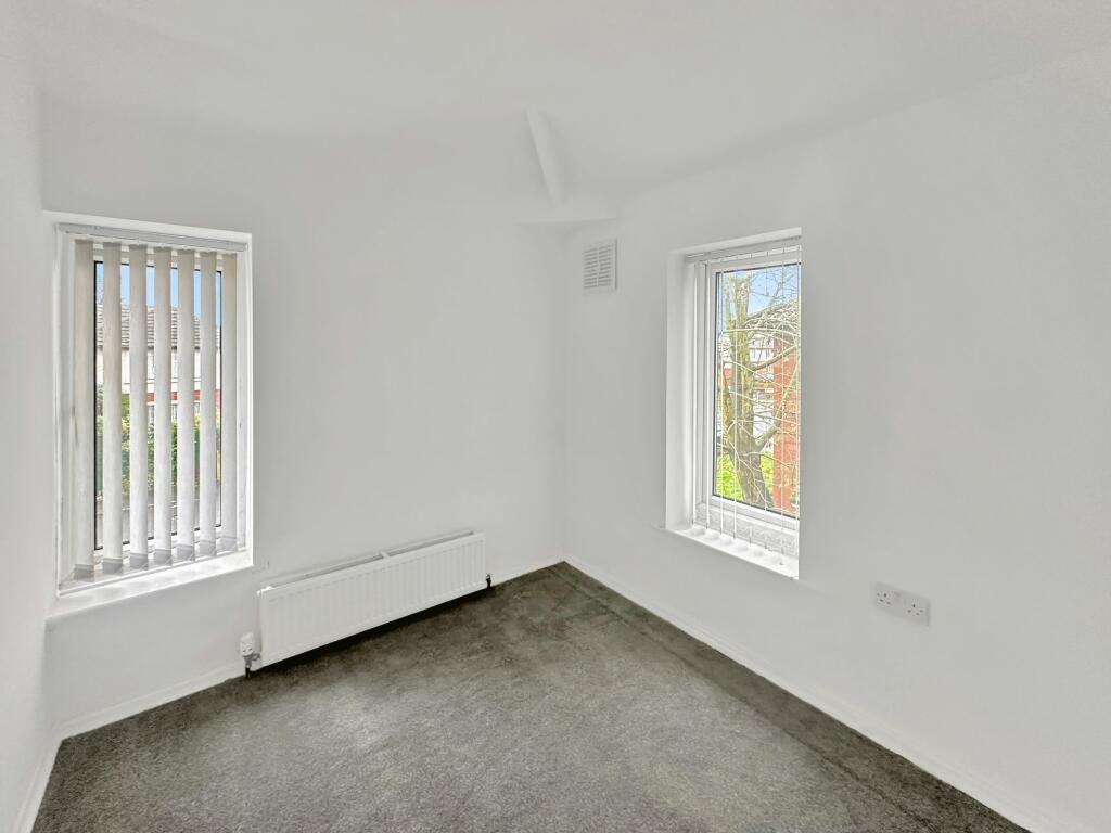 Additional property image - Leverhulme Avenue, Bolton