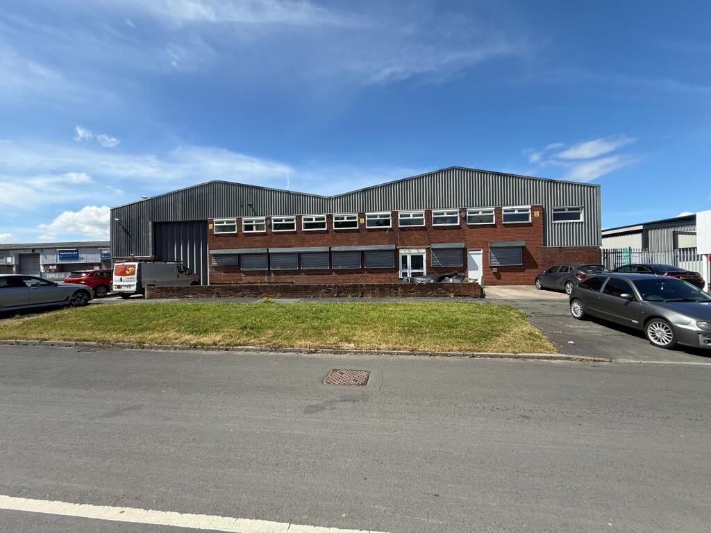 Main image of property: 8 Hartford Way