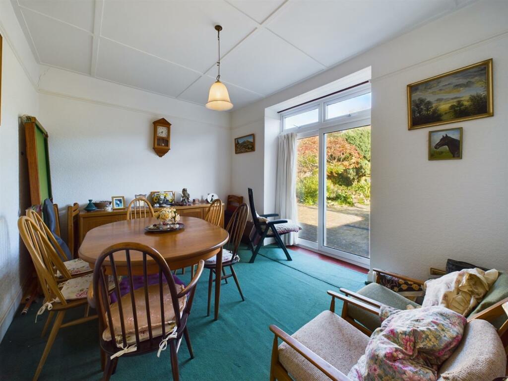 Additional property image - Central Avenue, Telscombe Cliffs, Peacehaven