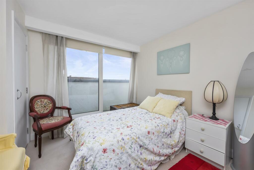 Additional property image - Marine Parade, Worthing
