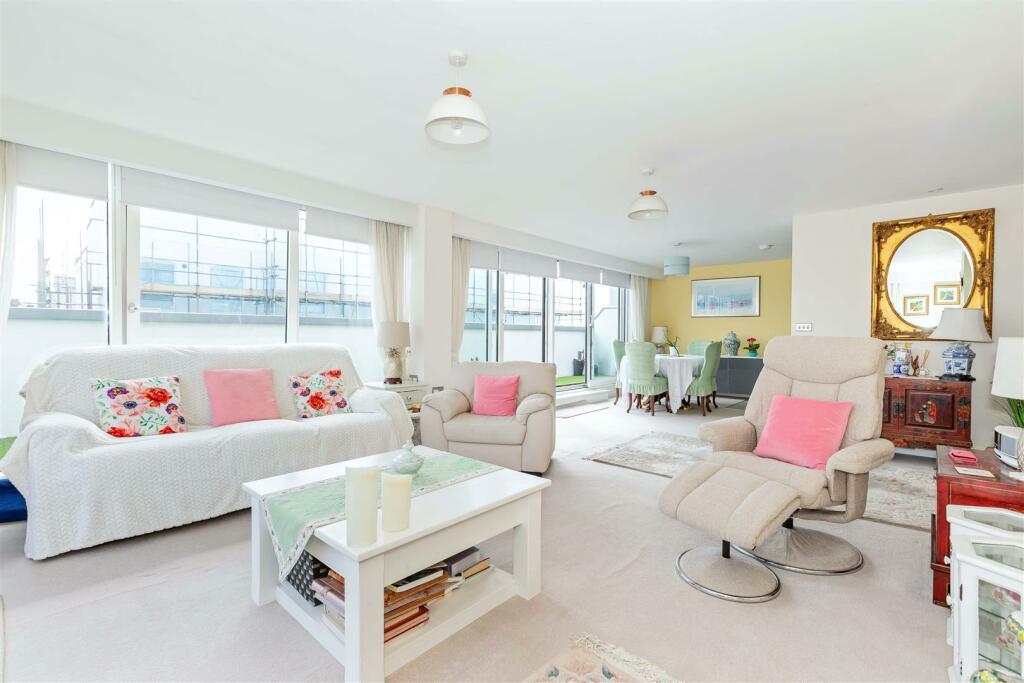 Additional property image - Marine Parade, Worthing