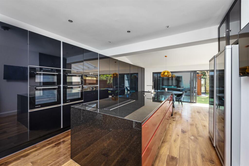 Additional property image - Hailsham Road, Worthing
