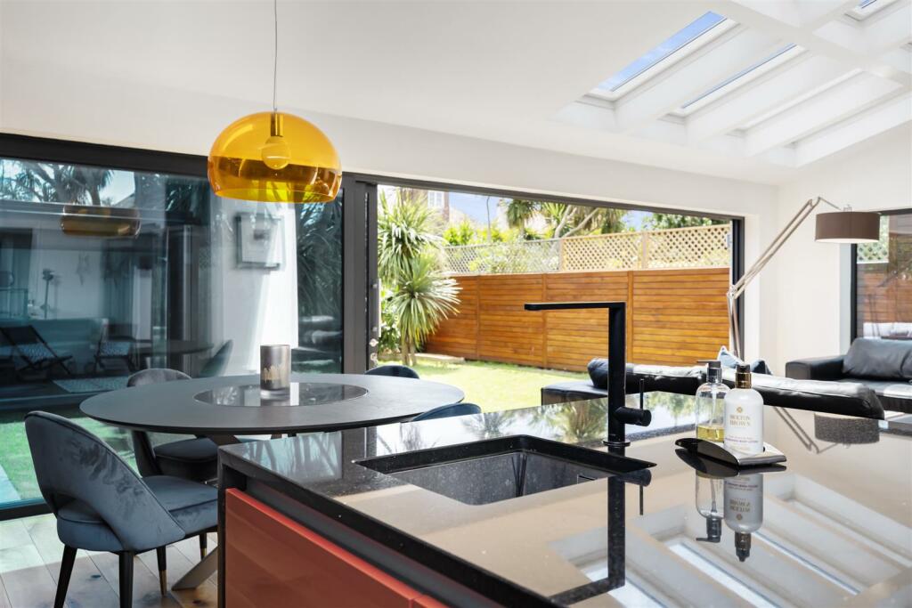 Additional property image - Hailsham Road, Worthing