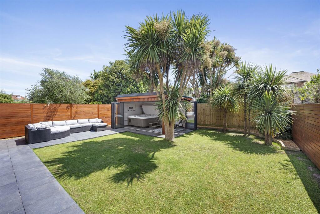 Additional property image - Hailsham Road, Worthing