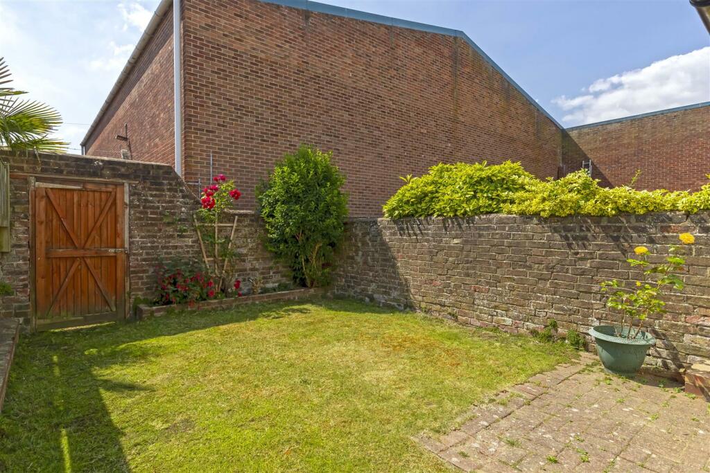 Additional property image - Stanley Road, Worthing