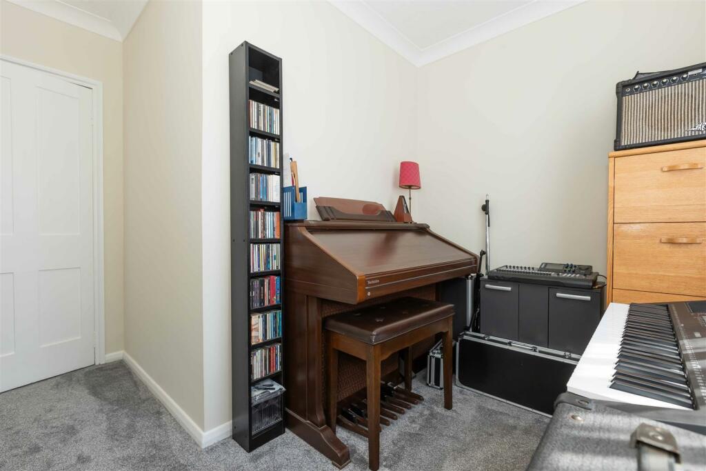 Additional property image - Stanley Road, Worthing