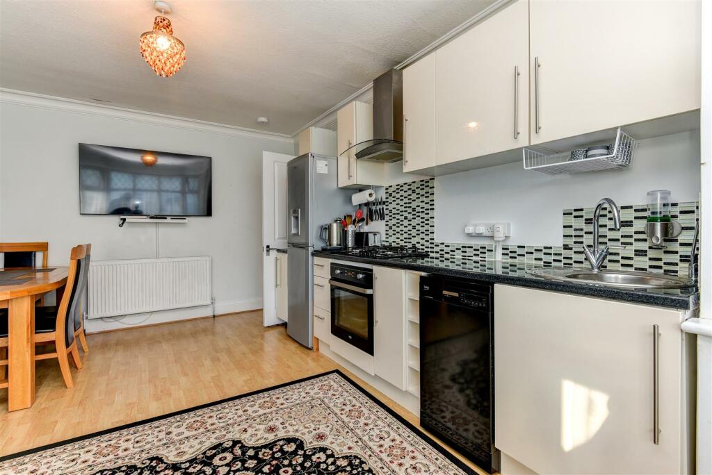 Additional property image - Bruce Avenue, Worthing