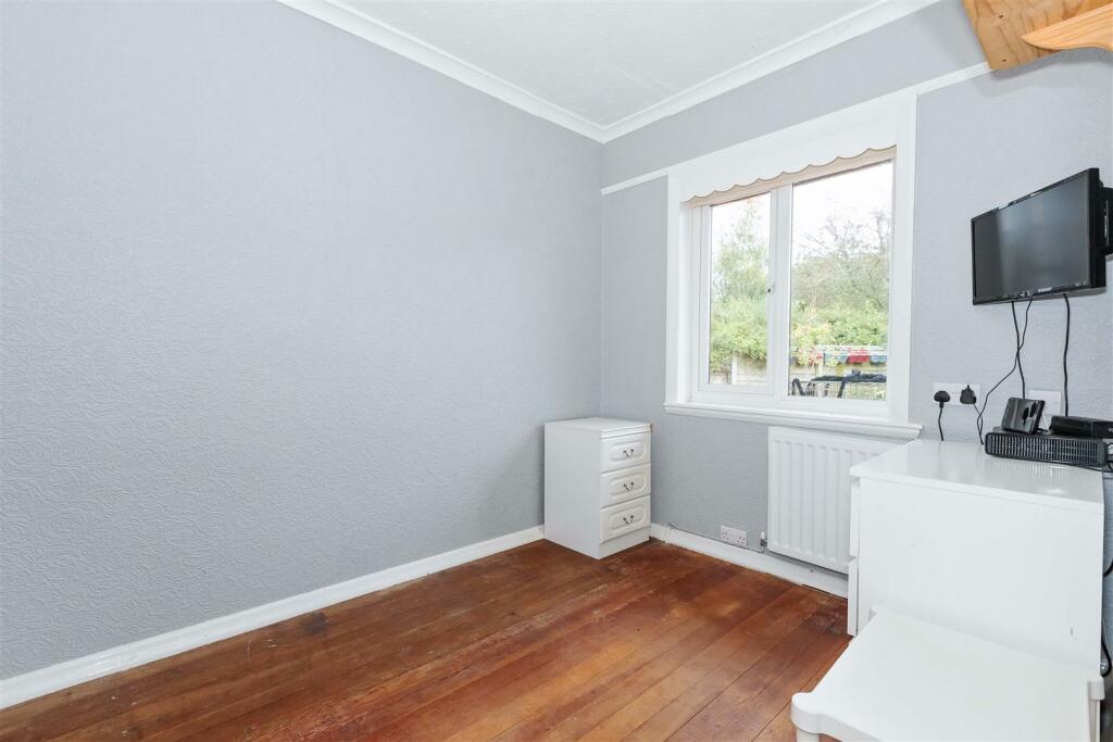 Additional property image - Cissbury Gardens, Worthing