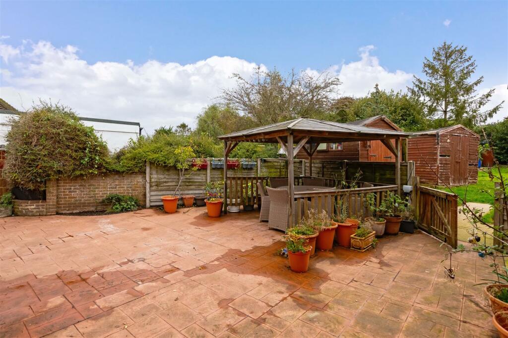 Additional property image - Cissbury Gardens, Worthing