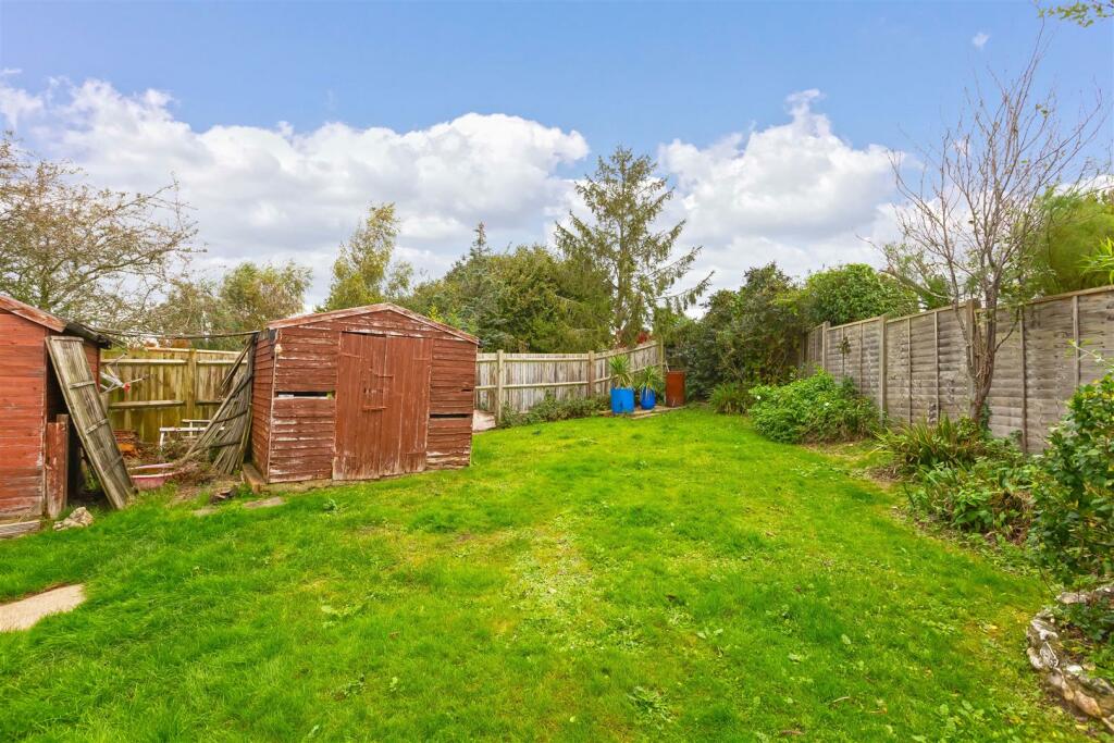 Additional property image - Cissbury Gardens, Worthing