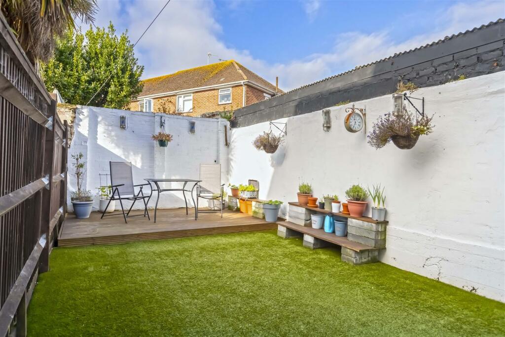Additional property image - Thurlow Road, Worthing