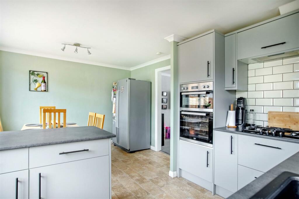 Additional property image - Vancouver Road, Worthing