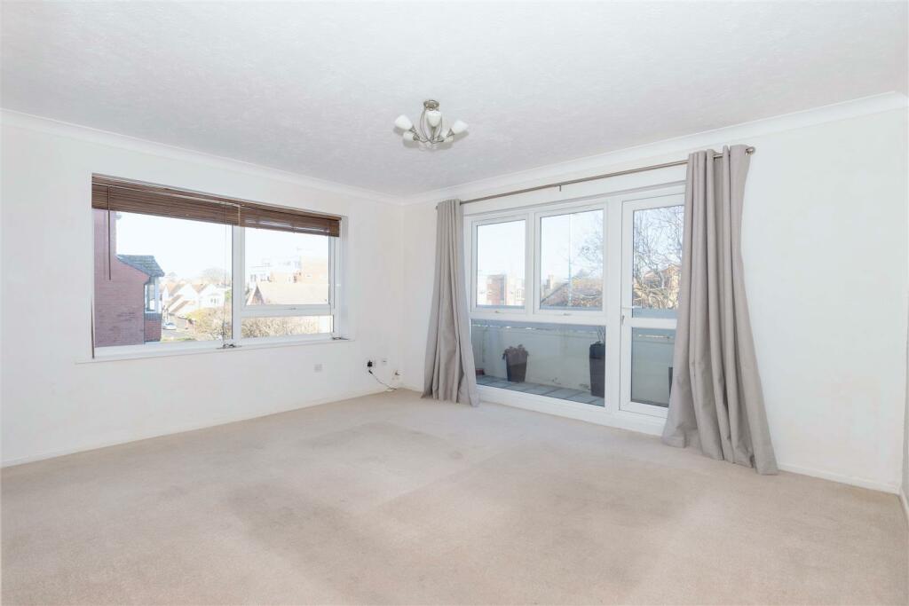 Additional property image - Heene Road, Worthing