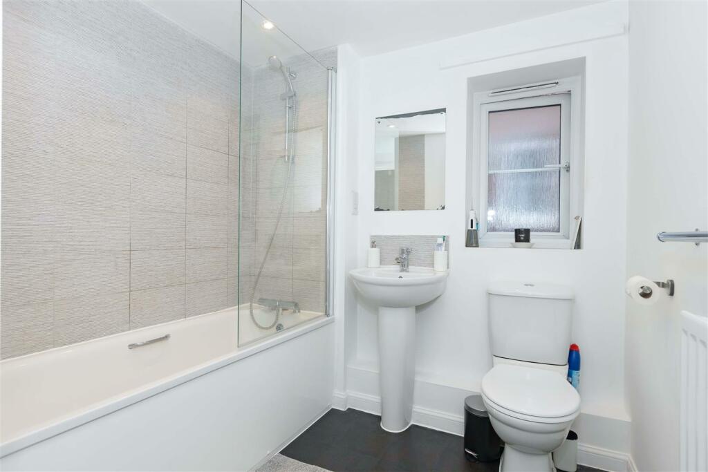 Additional property image - Water Lily Way, Worthing