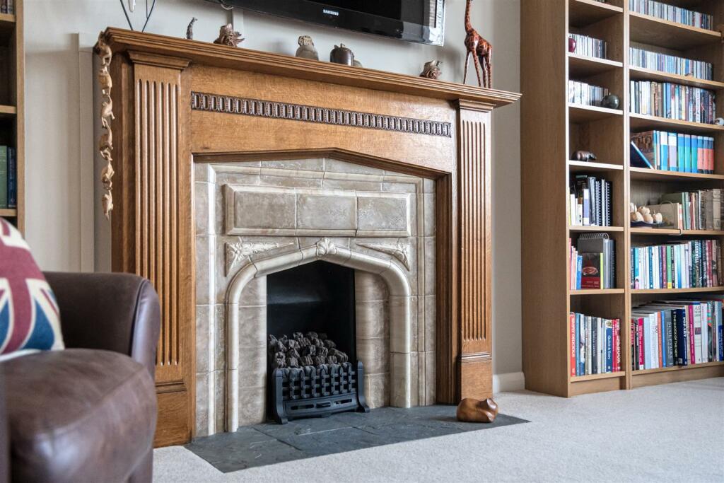 Additional property image - Hailsham Road, Worthing
