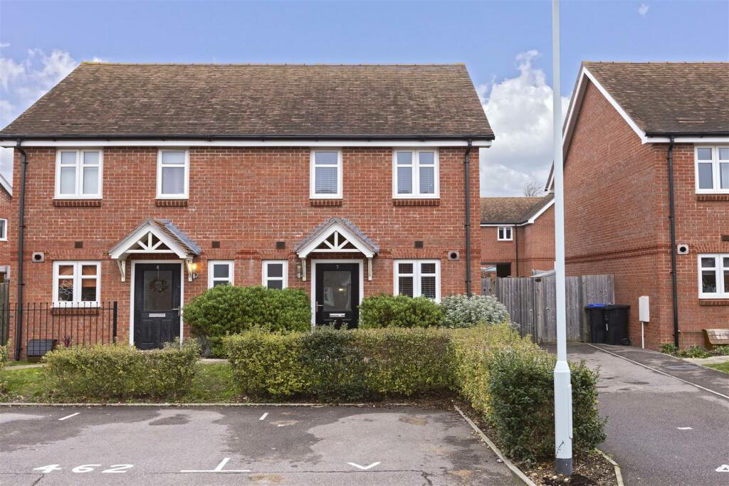 Additional property image - Iris Close, Worthing