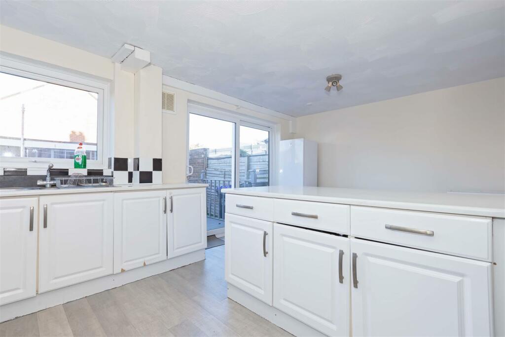 Additional property image - Meadow Road, Worthing