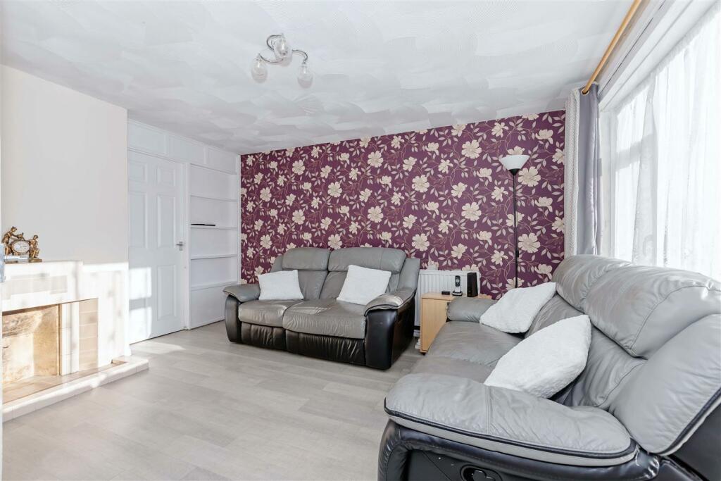 Additional property image - Meadow Road, Worthing