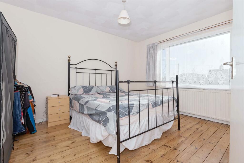 Additional property image - Meadow Road, Worthing