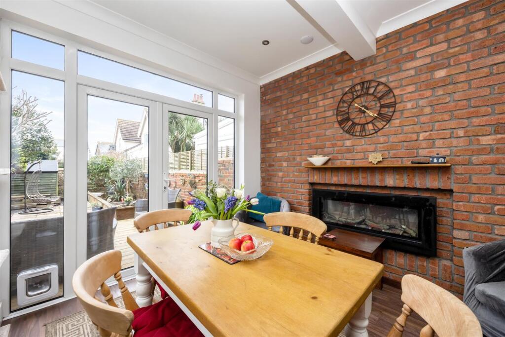 Additional property image - Navarino Road, Worthing