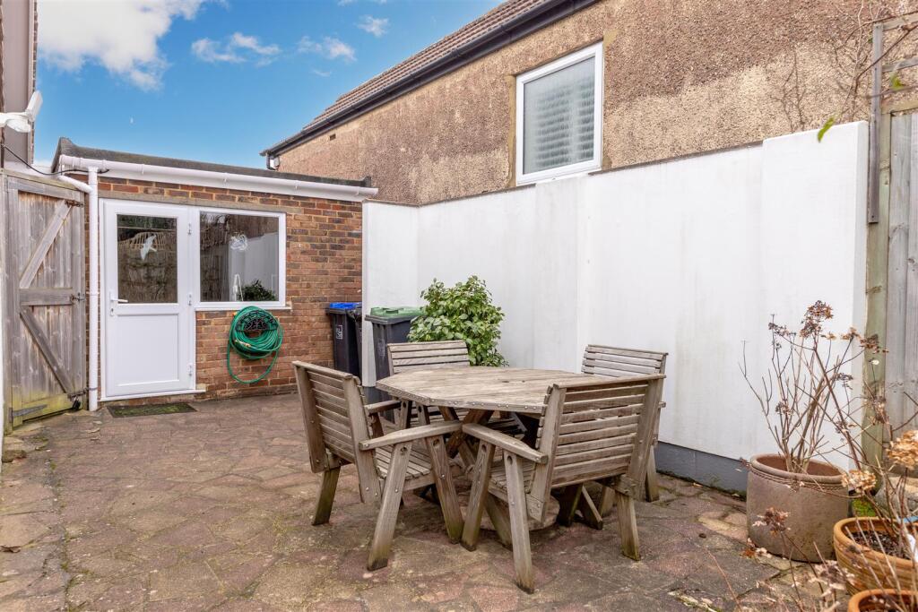Additional property image - Salvington Hill, Worthing