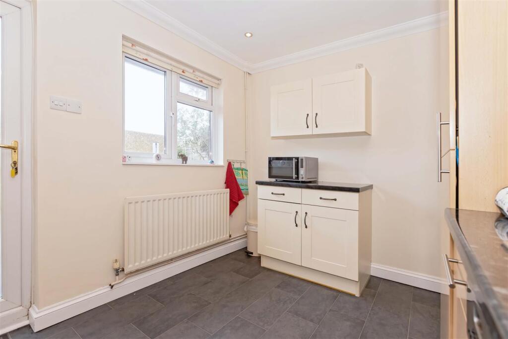 Additional property image - Ashwood Close, Worthing