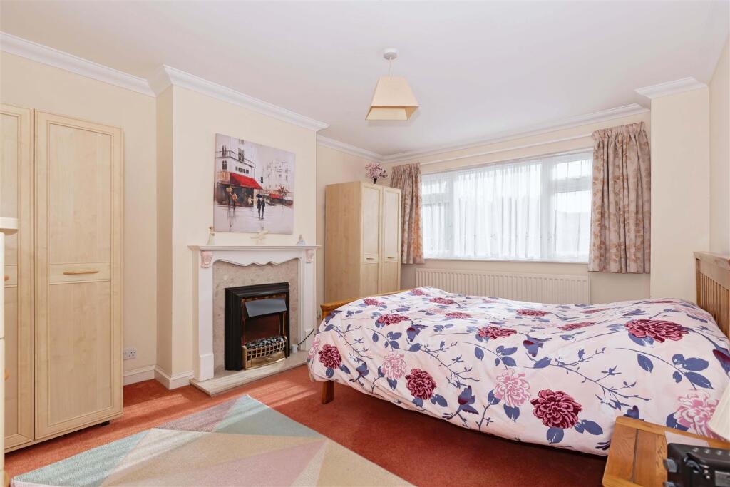 Additional property image - Ashwood Close, Worthing