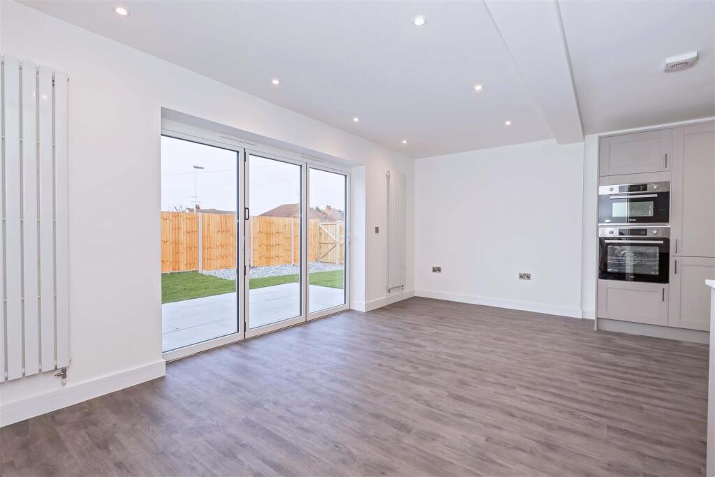 Additional property image - Wiston Avenue, Worthing
