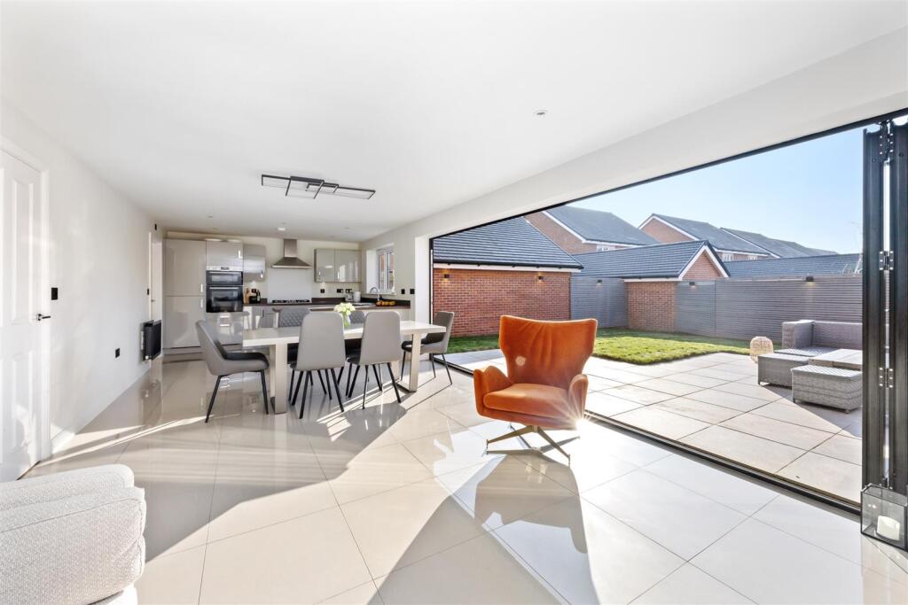 Additional image 4 of Geranium Drive, Worthing