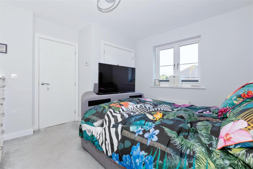 Additional image 12 of Weald Place, Worthing