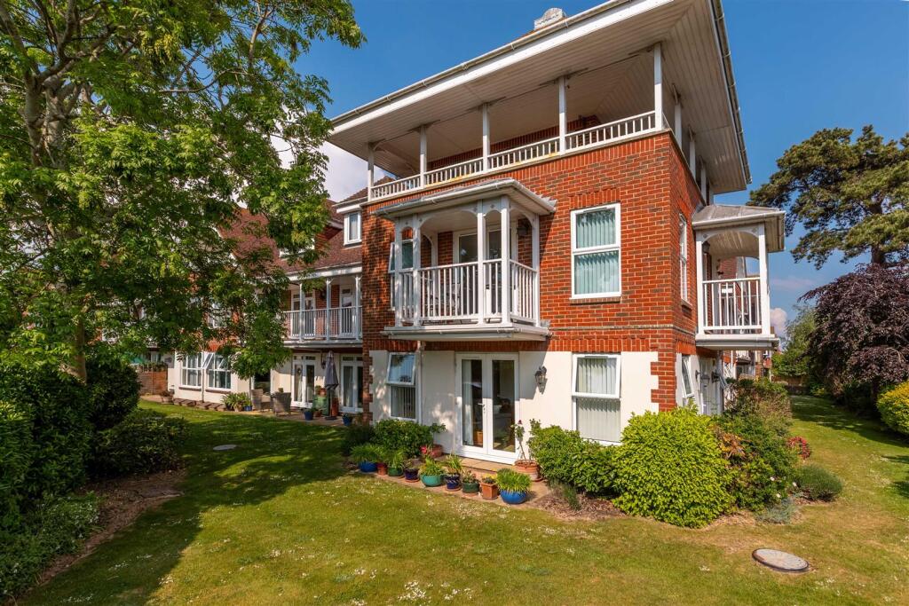 Main image of property: Cissbury Road, Worthing
