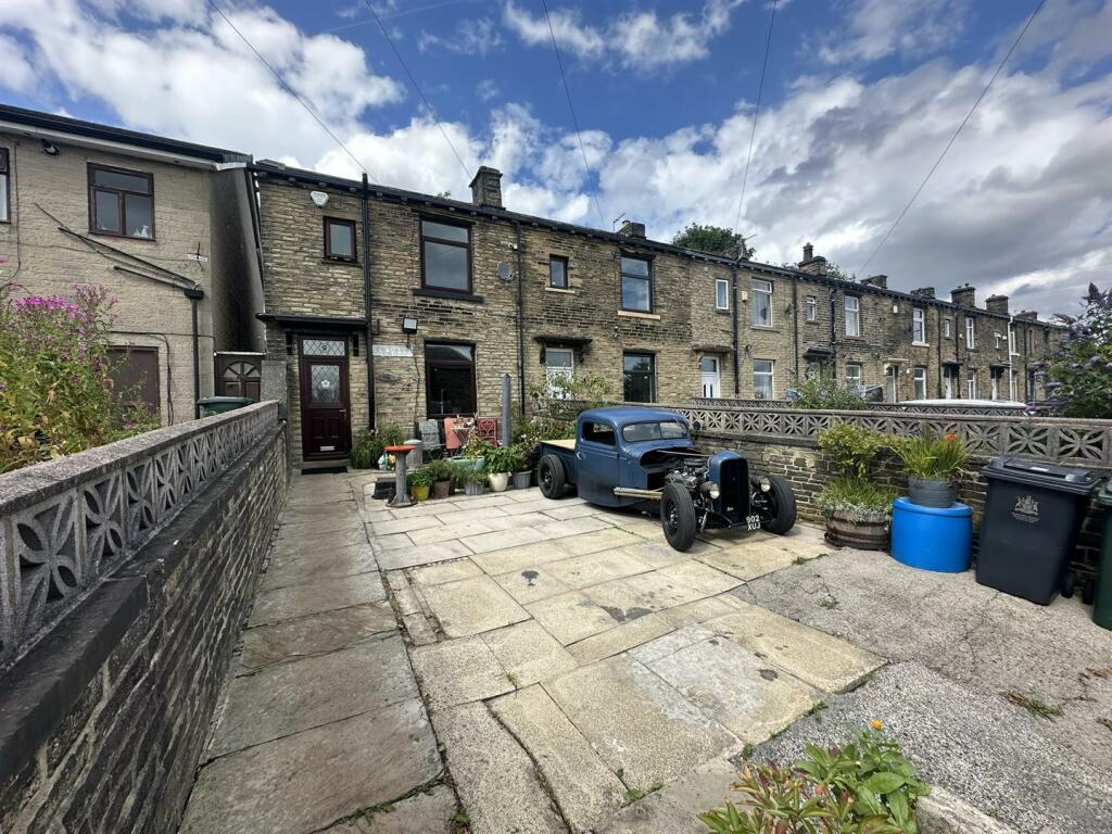 Main image of property: Albion Street, Buttershaw, Bradford
