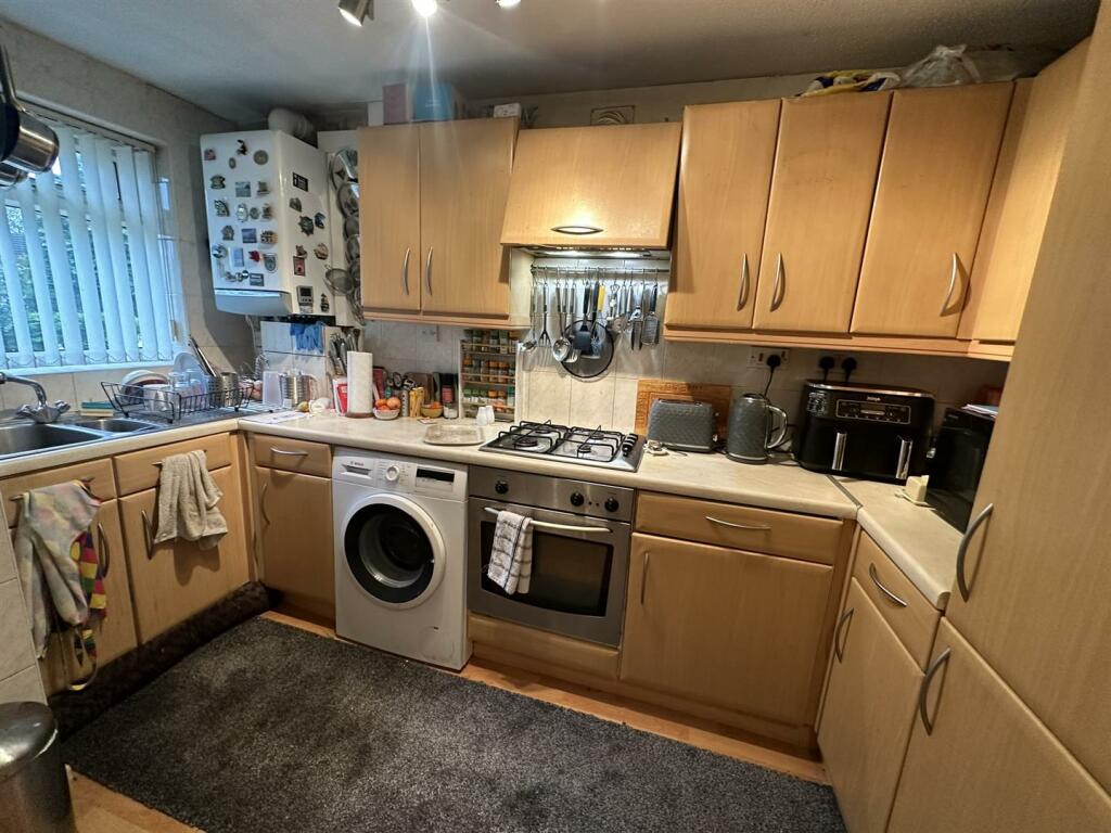 Additional property image - Ullswater Drive, Bradford