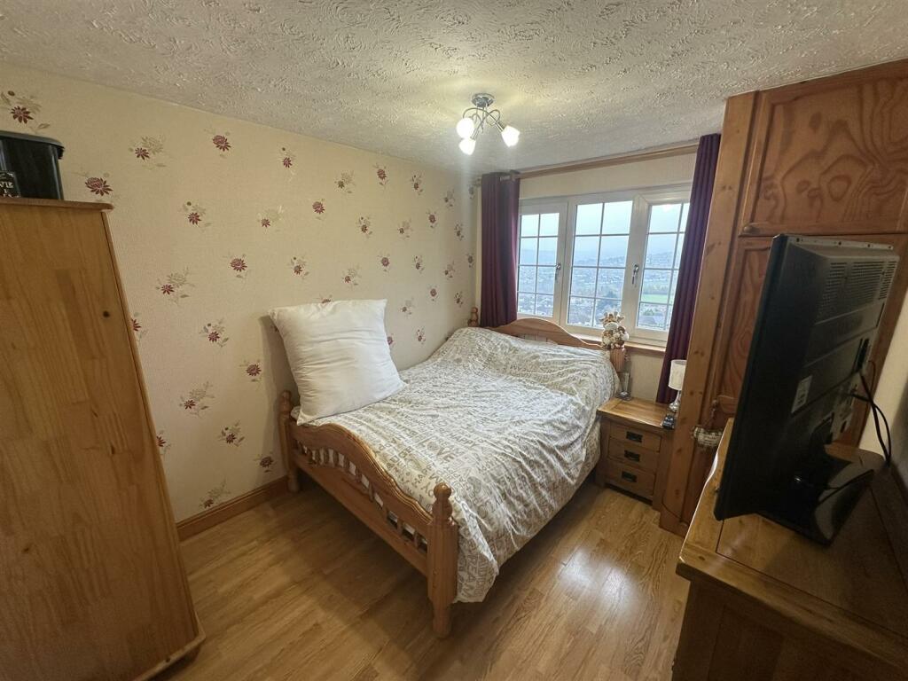 Additional property image - Wimborne Drive, Keighley