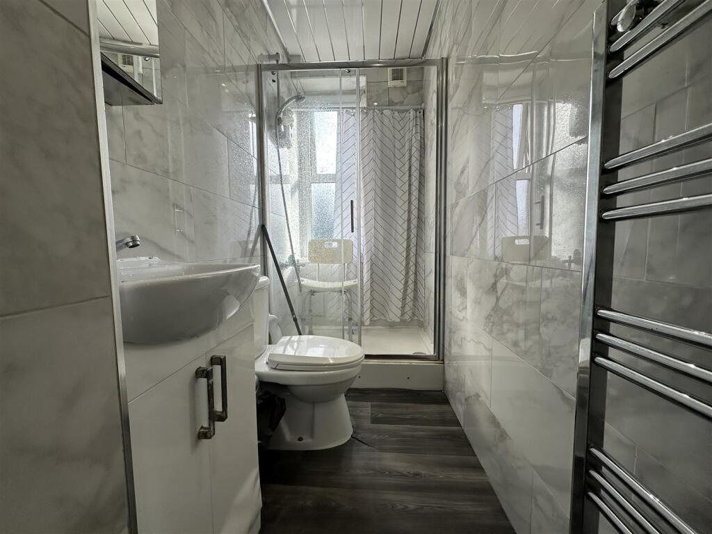 Additional property image - Selborne Grove, Keighley