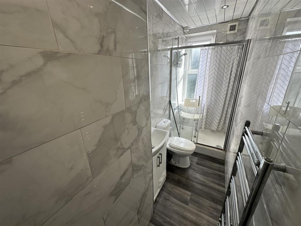 Additional property image - Selborne Grove, Keighley