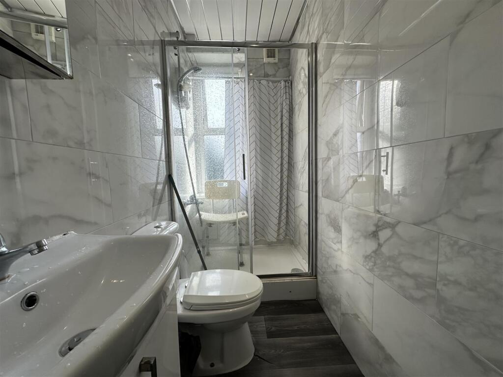 Additional property image - Selborne Grove, Keighley