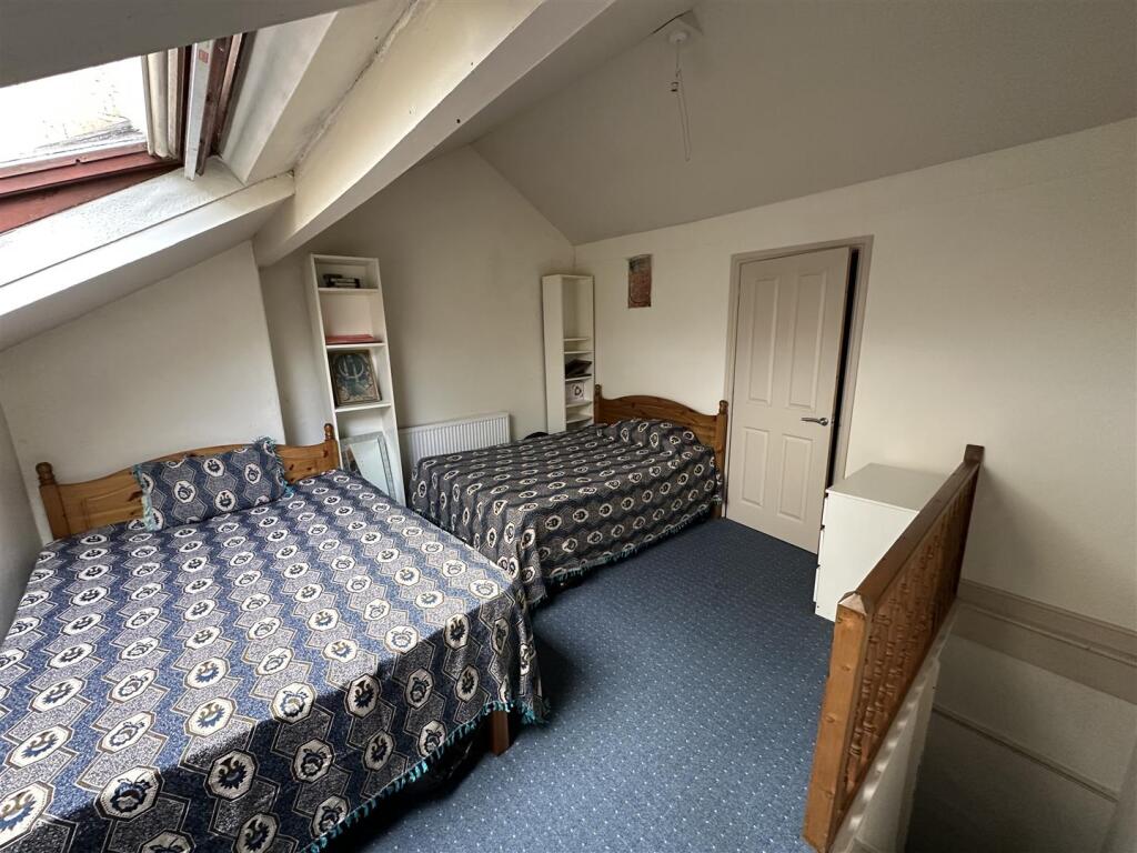 Additional property image - Selborne Grove, Keighley