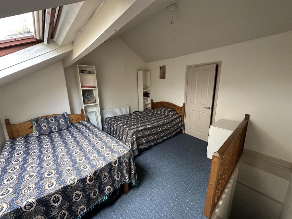 Additional property image - Selborne Grove, Keighley