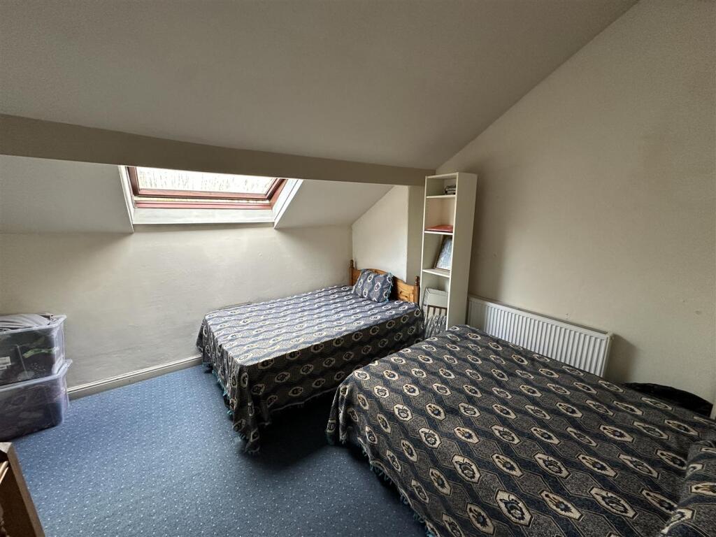 Additional property image - Selborne Grove, Keighley