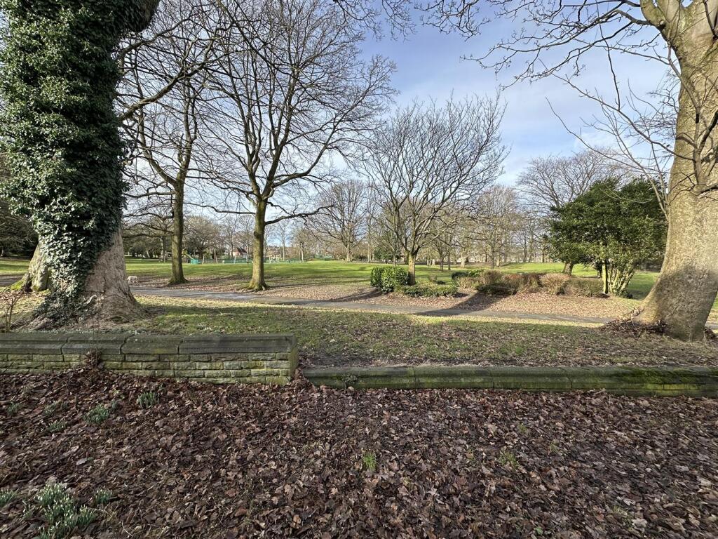 Additional property image - Selborne Grove, Keighley
