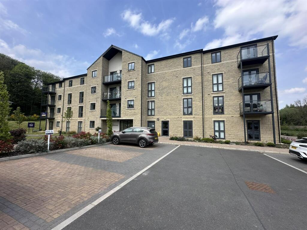 Main image of property: Keighley Road, Bingley