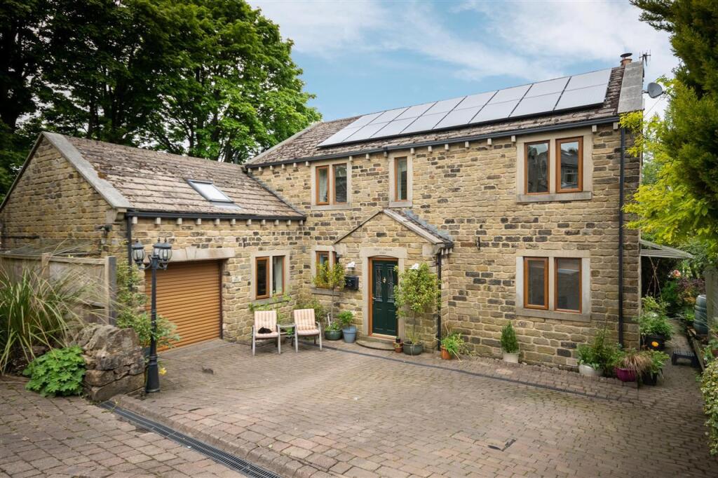 Main image of property: Hebden Bridge Road,Oxenhope,Oxenhope